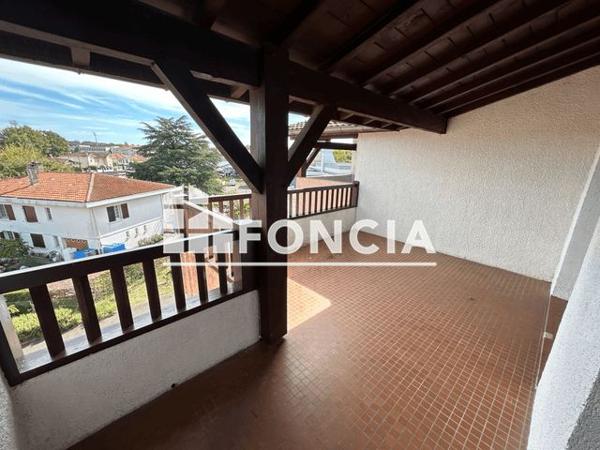 Location Studio 26.29 m² - 137 RUE GENERAL DE LOBIT Mont De Marsan 40000