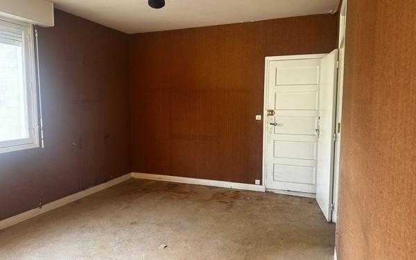 Immeuble à vendre    2 pièces •  Tarbes