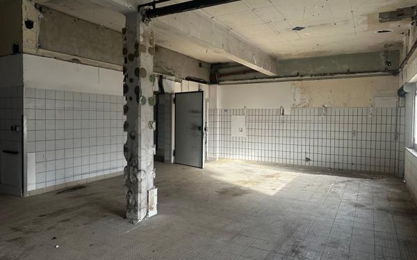 Immeuble à vendre    2 pièces •  Tarbes