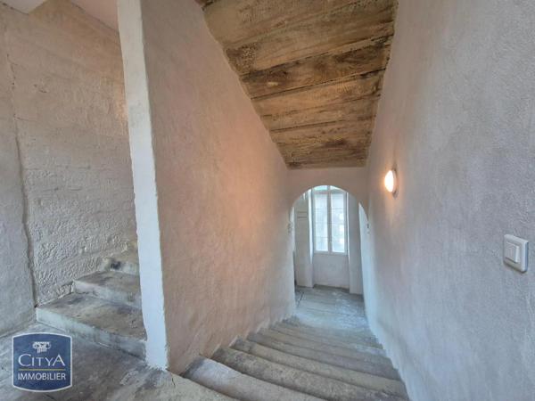 Appartement à louer 4 pièces 82.89m² Brive-la-Gaillarde (19100)