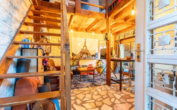 Maison à vendre    7 pièces • 240 m2 Couzon-au-Mont-d'Or