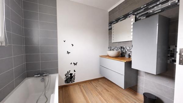 Maison à vendre 399 000 € Montcarra 4 p 119 m² DPE A