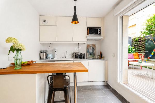 APPARTEMENT TERRASSE - QUARTIER JULES JOFFRIN : RUE DU POTEAU €440 000 ** - Référence 6804-NG