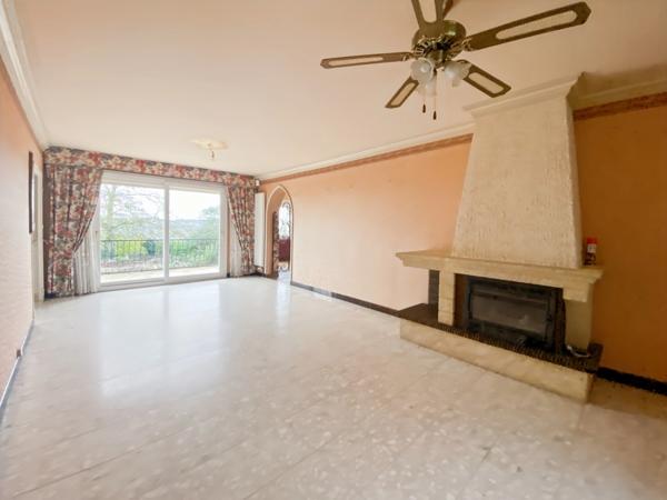 Dpt Vienne (86), à vendre à VOUNEUIL SUR VIENNE (86) Maison type 6 pièces de 136 m2 terrain 1213 m2