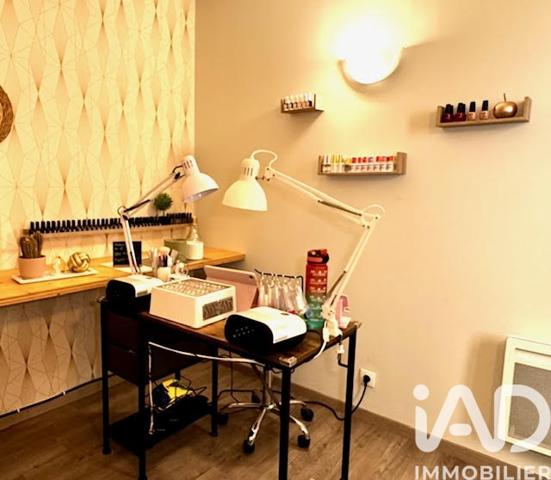Esthétique, Coiffure​ à vendre 120 m² Nay