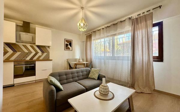 Appartement à vendre    2 pièces • 40 m2 Le Cannet