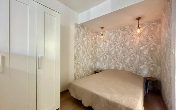 Appartement à vendre    2 pièces • 40 m2 Le Cannet