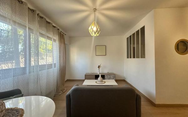 Appartement à vendre    2 pièces • 40 m2 Le Cannet