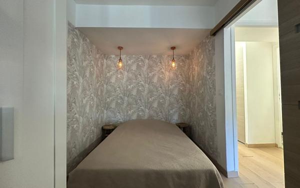 Appartement à vendre    2 pièces • 40 m2 Le Cannet