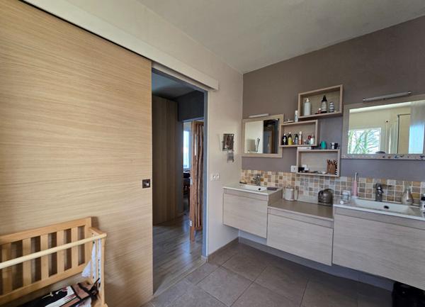 Maison Les Sorinieres 6 pièce(s) 130 m2