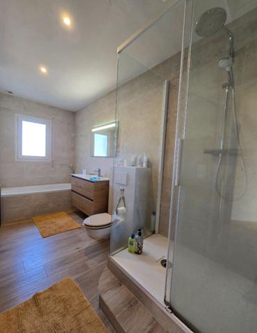 Maison Les Sorinieres 6 pièce(s) 130 m2