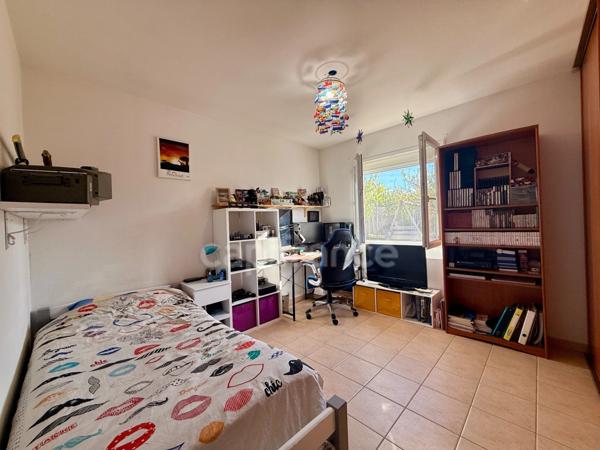 Maison à vendre 7 pièces CARCASSONNE (11) villa 162m2, 6 chambres, piscine, sur 1120m2 de terrain