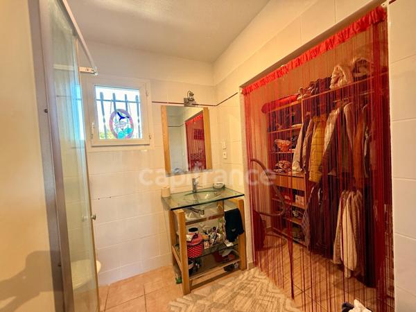 Maison à vendre 7 pièces CARCASSONNE (11) villa 162m2, 6 chambres, piscine, sur 1120m2 de terrain