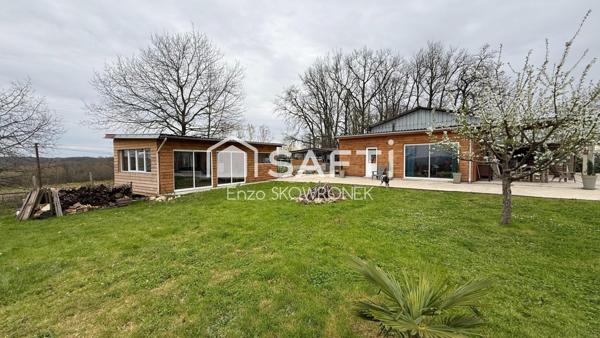 Complexe 3 chalets et local commercial