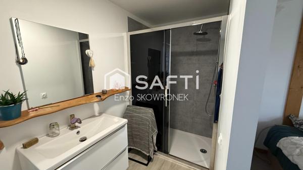 Complexe 3 chalets et local commercial