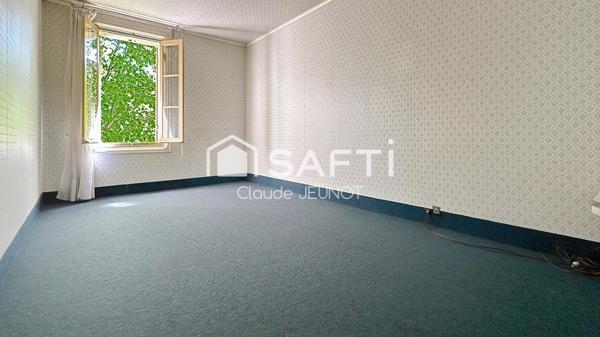 Maison en pierre 120 M2 4 Chambres sur terrain de 4600 M2