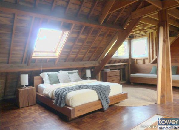 Maison
                                                                                                                                                                                                                                                                                                                        4 pièce(s)                                                                                                                                                                                                          3 chambre(s)                                                                                                                                                                                                          115  m²