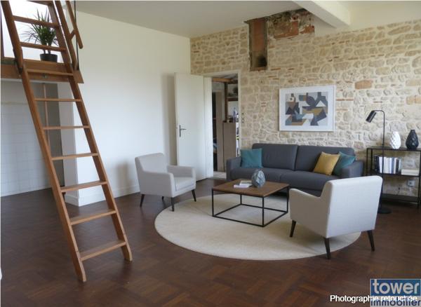 Maison
                                                                                                                                                                                                                                                                                                                        4 pièce(s)                                                                                                                                                                                                          3 chambre(s)                                                                                                                                                                                                          115  m²