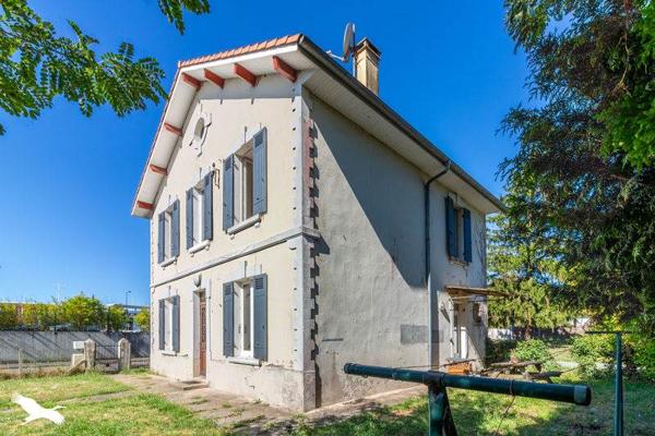 Maison à vendre 283 392 € Saint-Paul-lès-Dax 6 p 132 m² DPE D