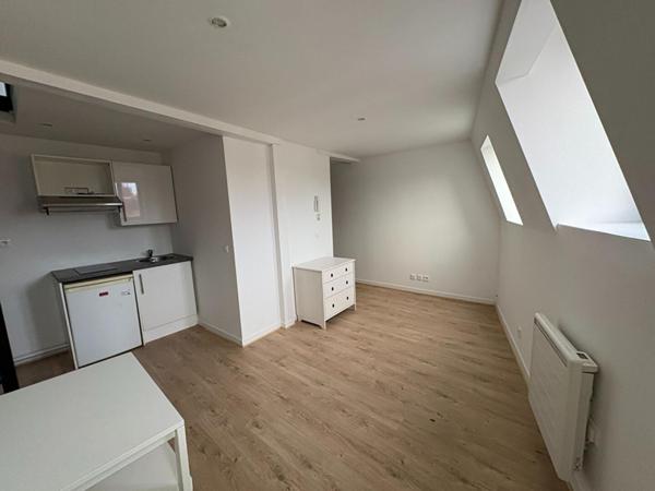 A LOUER : T2 à LILLE • • 580 € CC • Réf. 6024