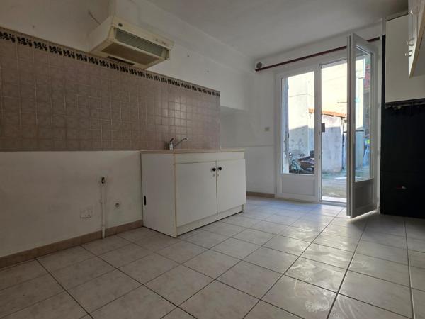 Immeuble 5 pièces - 104 m²