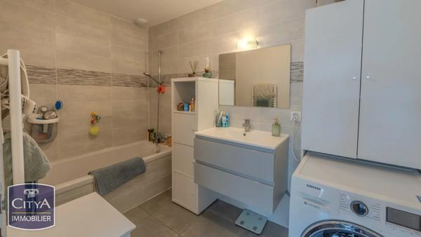 Immeuble à vendre 145m² Montauban (82000)