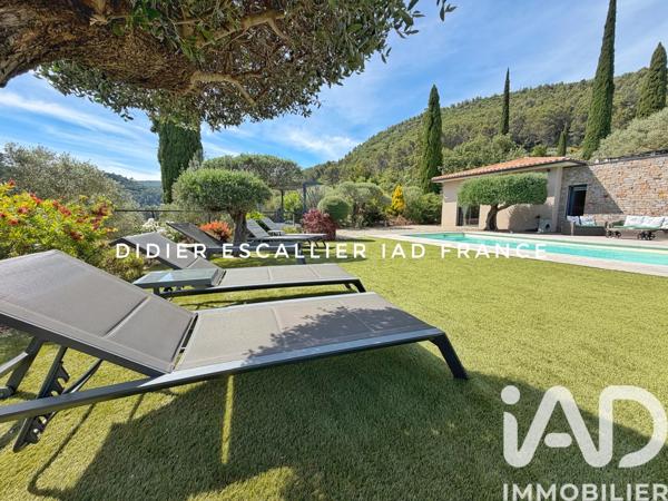 Maison à vendre 5 pièces 233 m² Solliès-Toucas