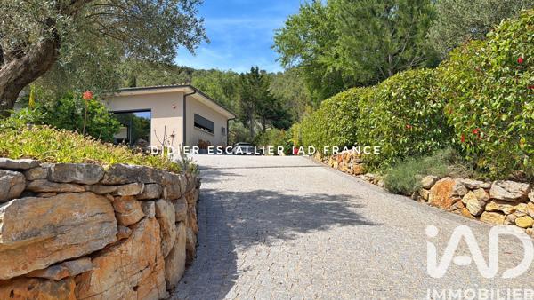 Maison à vendre 5 pièces 233 m² Solliès-Toucas