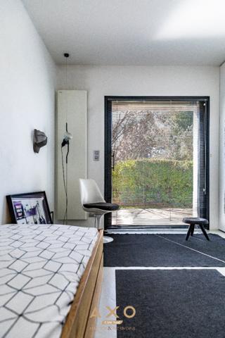 LE THOLONET - AU PIED DE LA SAINTE VICTOIRE - MAISON D'ARCHITECTE - VUE - PISCINE - JARDIN - 3360 M2 - DEPENDANCE - 1 495 000 