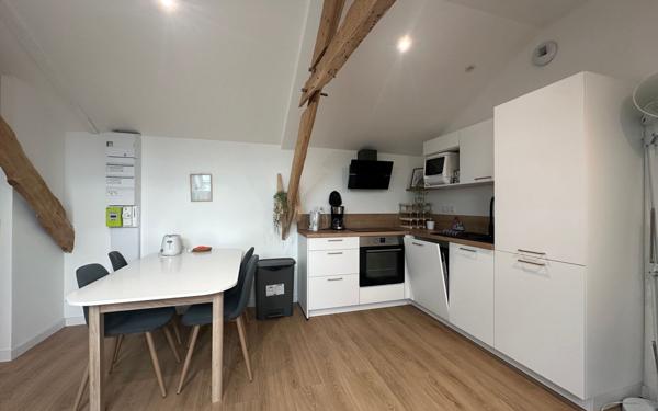 Appartement à louer    1 pièce • 25 m2 Plouharnel