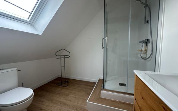 Appartement à louer    1 pièce • 25 m2 Plouharnel