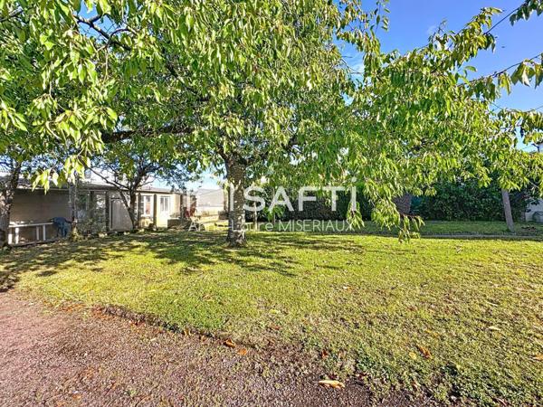 Maison dans quartier résidentiel