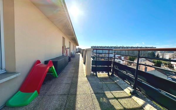 Appartement à vendre    4 pièces • 87,40 m2 Épinay-sur-Seine