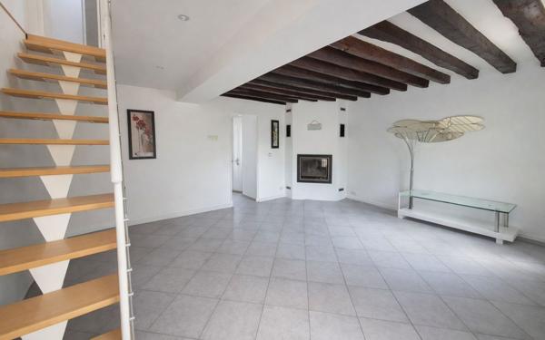 Maison à louer    4 pièces •  Chambourcy