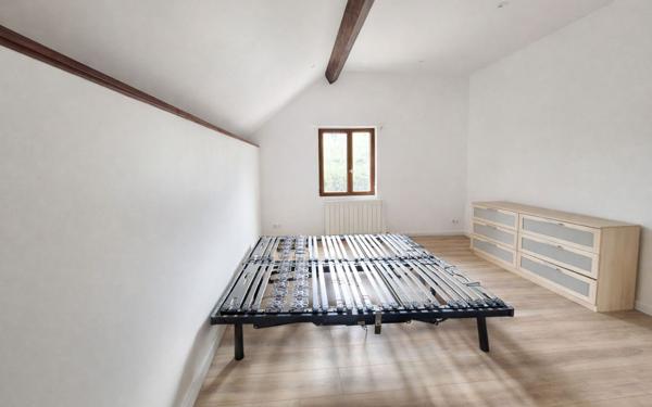 Maison à louer    4 pièces •  Chambourcy