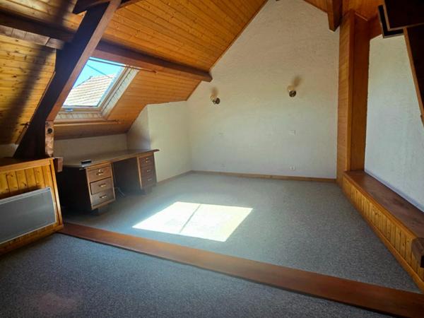 Maison Le Mayet De Montagne 8 pièce(s) 135 m2