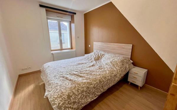 Maison à vendre    2 pièces •  Châtellerault