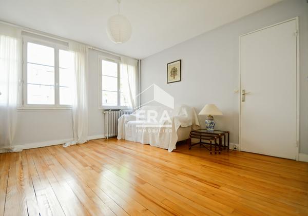 Appartement Issy Les Moulineaux 3 pièce(s) 51 m2