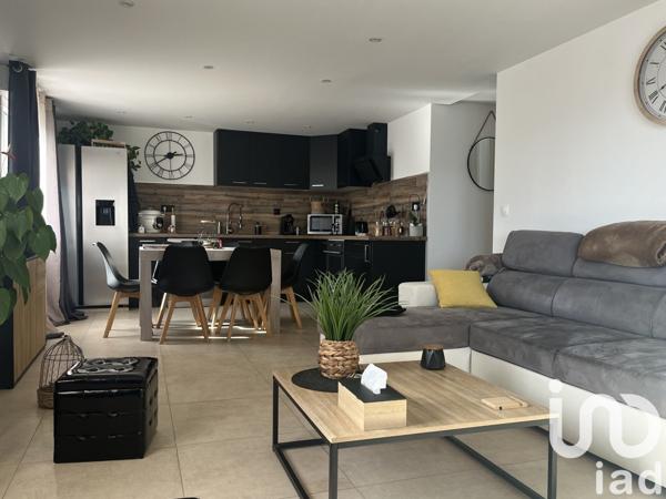 Maison traditionnelle 6 pièces de 122 m² à La Brillanne (04700)