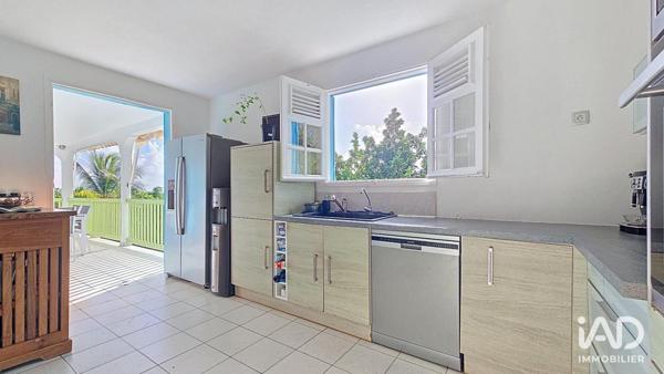 Maison à vendre 6 pièces 186 m² Le Gosier