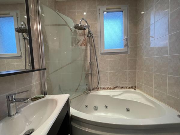 Appartement La Rochette 3 pièce(s) 51.78 m2