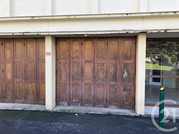 Parking à vendre  12 m2 LE PLESSIS BOUCHARD - 95