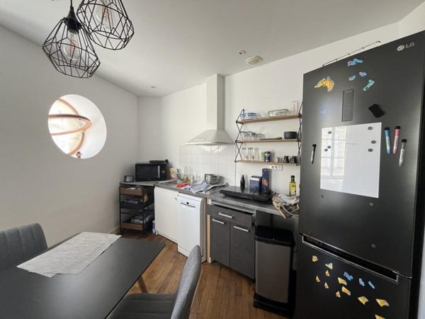 Immeuble à vendre |  Saint-Jean-d'Angély |  254 m²