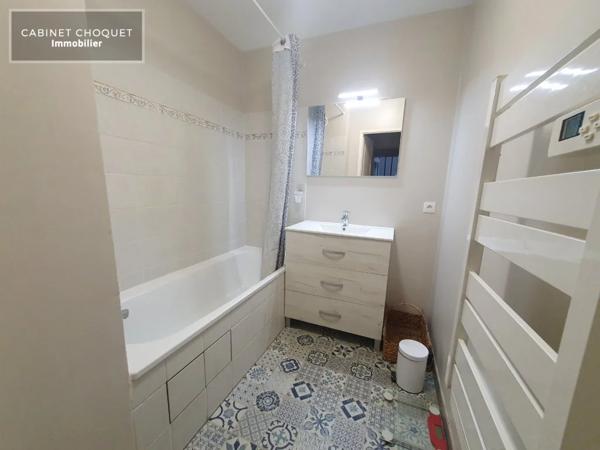 APPARTEMENT AVEC BALCON & GARAGE A VENDRE - VIEUX LILLE - 66 m 2 - 295 000 €