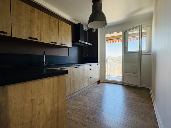 Appartement 3 pièces - 77 m²