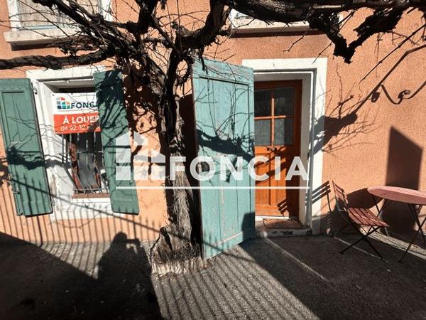 Location Studio 14.2 m² - 1 PLACE DES CORDELIERS Digne Les Bains 04000