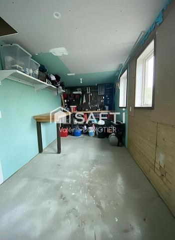 Maison 5 pièces avec 3 chambres et habitable de plain-pied