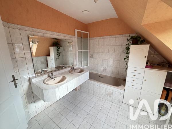 Maison à vendre 7 pièces 136,9 m² Bédée