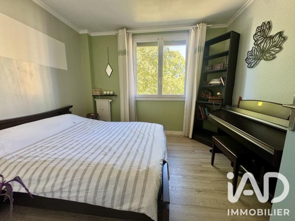 Appartement à vendre 3 pièces 68 m² Sainte-Geneviève-des-Bois