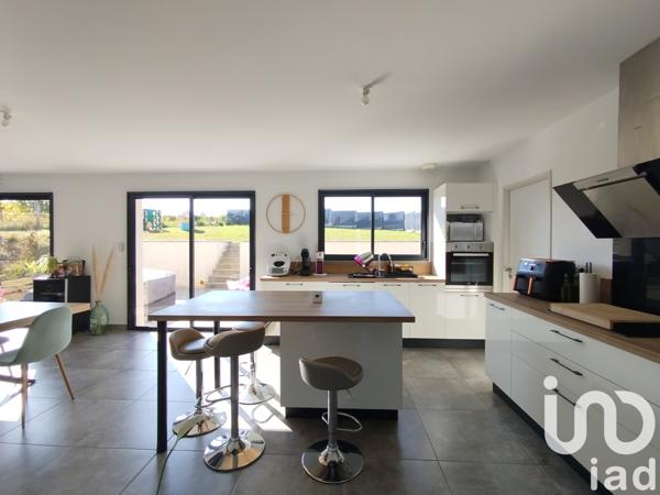 Maison à vendre 6 pièces 117 m² Chinon